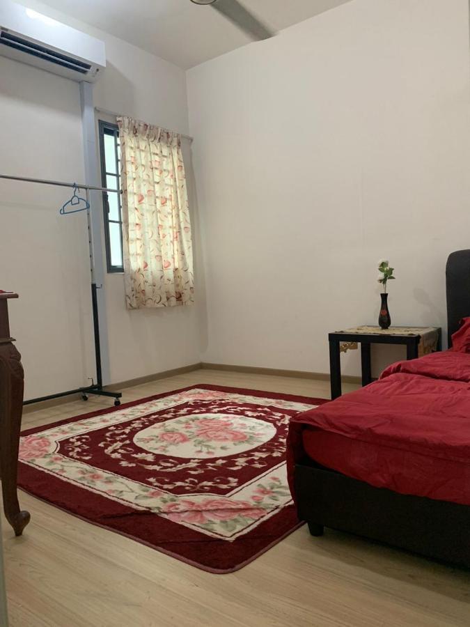 Homestay Shah Alam Bagian luar foto